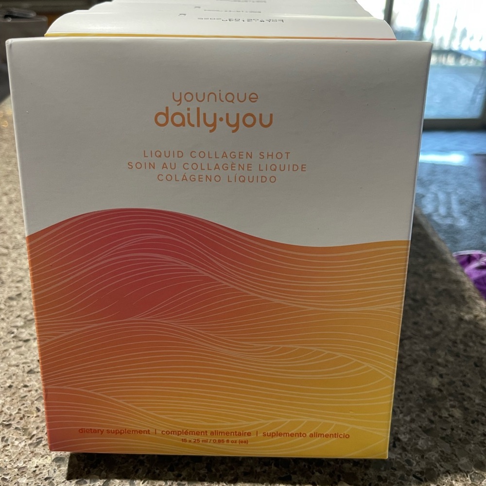 Younique Collagen 6 unopened boxes of 15